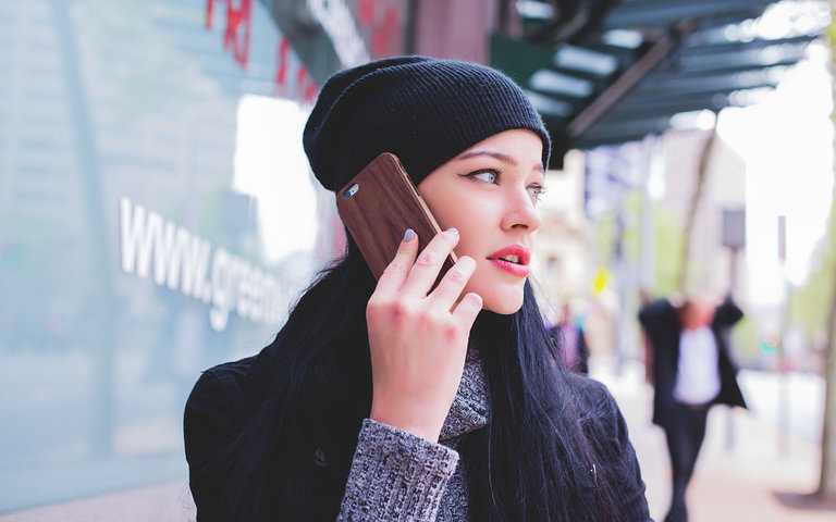 Telefon na Ukrainę