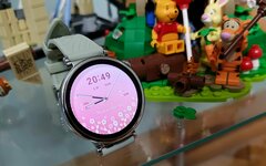 dobry smartwatch 